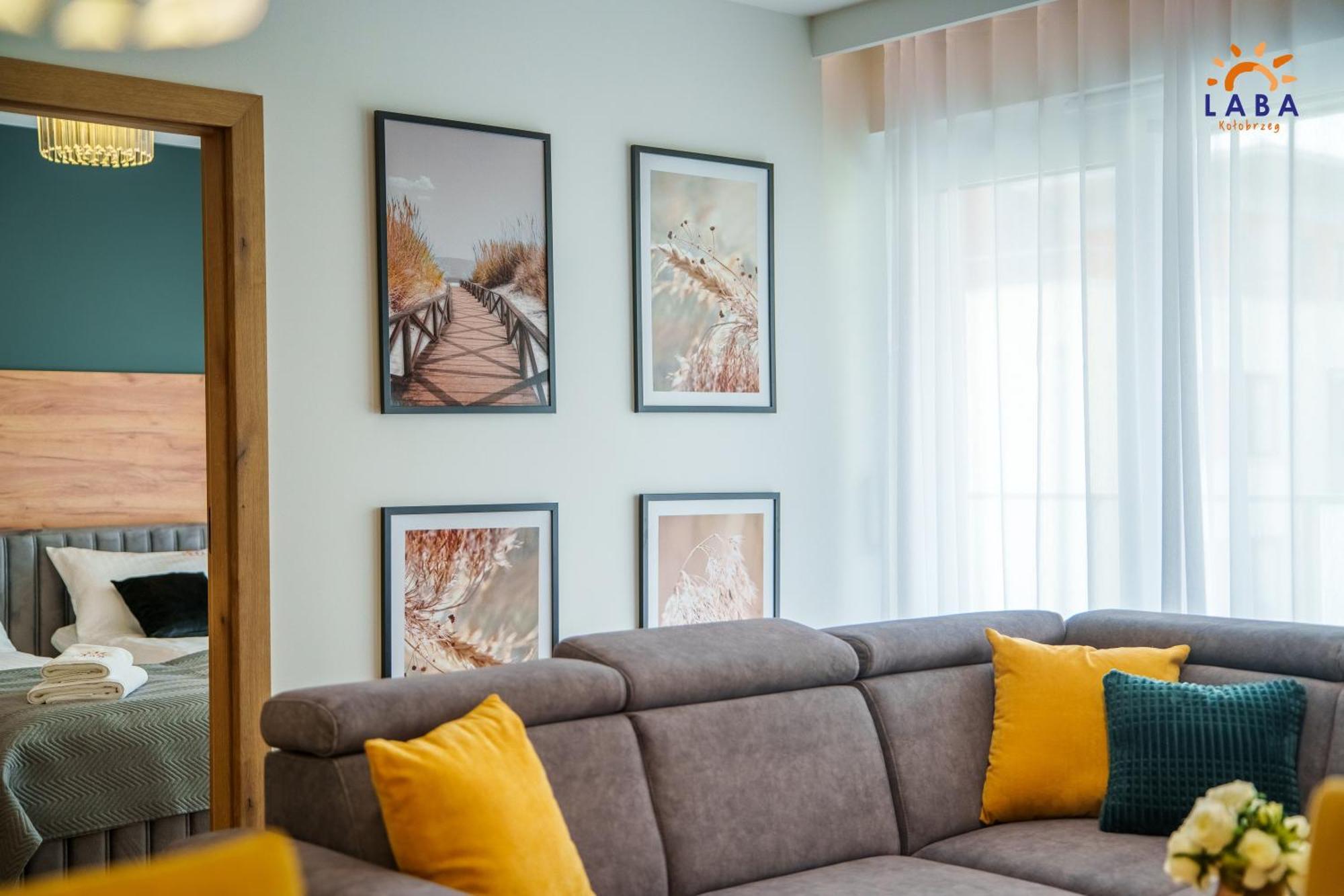 Laba Kolobrzeg Apartamenty Kollataja Z Parkingiem Exterior photo